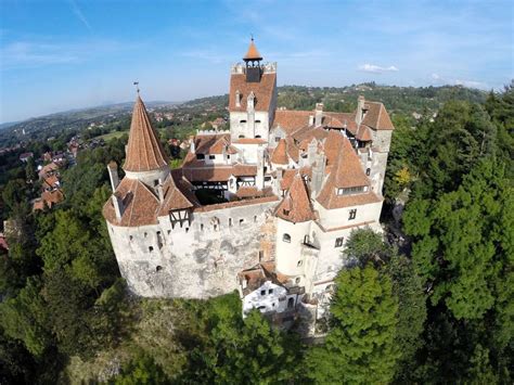 Castillo De Bran Drácula Historia Horario Y Entradas Transilvania