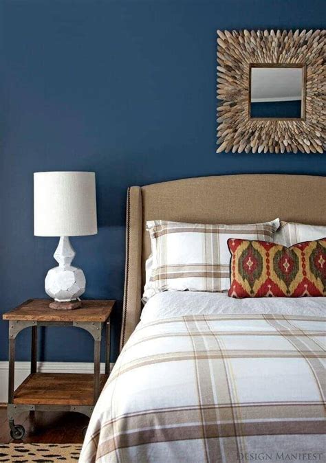 Navy blue is a highly sophisticated color. 7 Bedroom Paint Colours that look Amazing - TLC Interiors