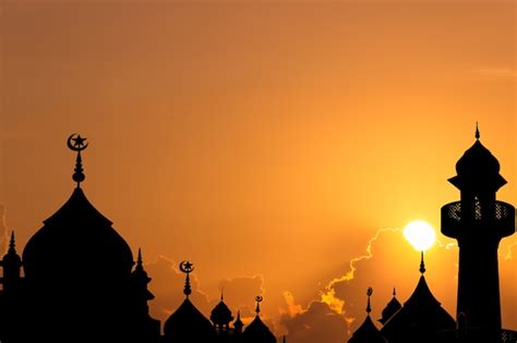 Premium Photo Dome Mosques On Sunset Sky In The Evening