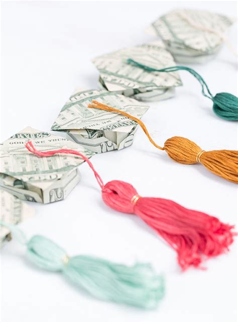 Here, you'll find the best graduation gifts for girls of all ages—high schoolers and college grads alike. Best creative DIY Graduation gifts that grads will love