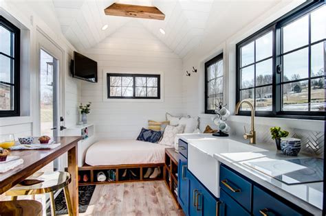Tiny House With Master Bedroom On First Floor