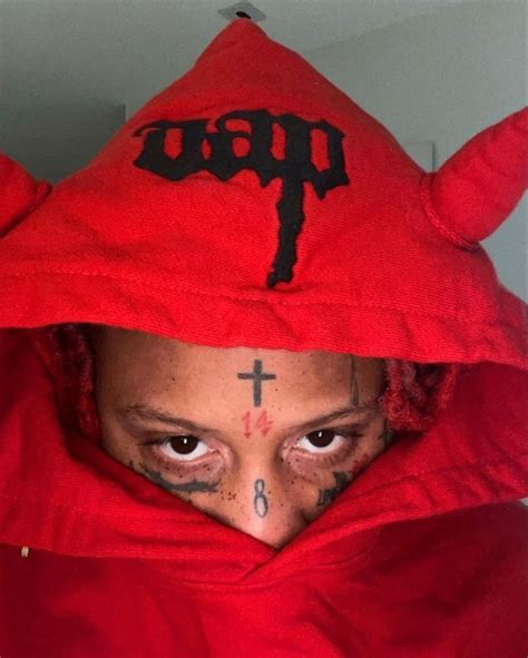 Pin By Erem On All Trippie Redd Cute Rappers Rapper Outfits