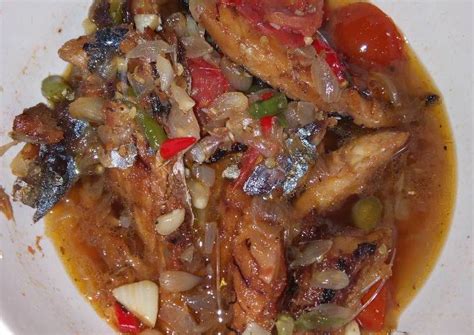 Maybe you would like to learn more about one of these? Resep Ikan salem kuah simple oleh Ira Janiati - Cookpad