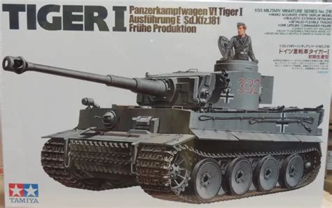 Wwii German Tiger I Tank Tamiya 135 Plastic Model Tank Kit 3699