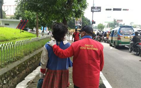 Hari Raya Natal Lalu Dinas Sosial Dan Satpol Pp Kota Bandung Amankan