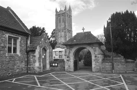 St Marys Church Yate Gloucestershire © Ray Bird Cc By Sa20