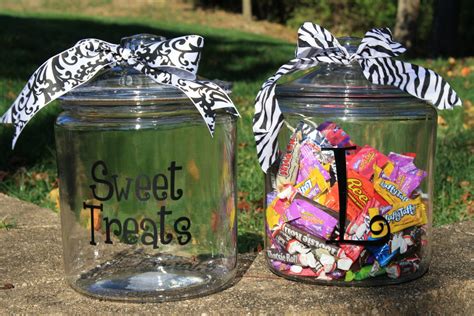 Personalized Candy Jar Housewarming Teacher Coach Holiday 2200