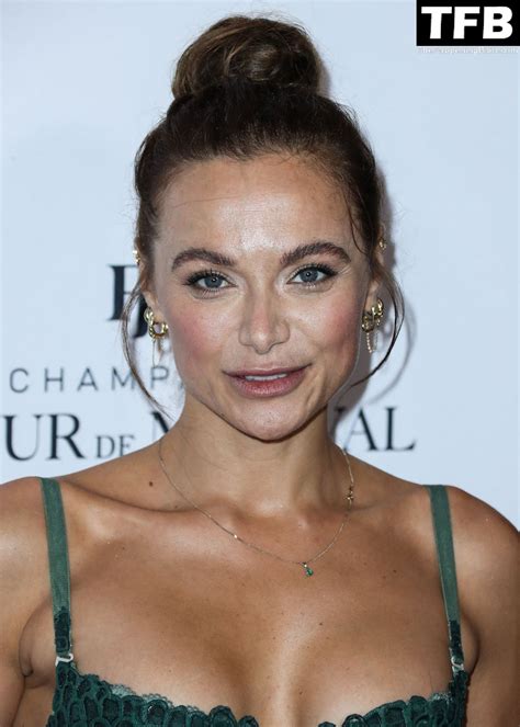 Christina Ochoa Flaunts Her Sexy Tits And Legs At The American Cinematheque Awards 15 Photos