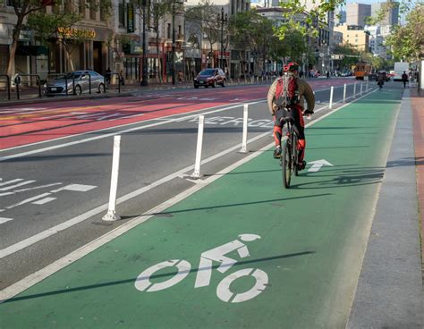 San Franciscos New Bike Lane Experience Planetizen News