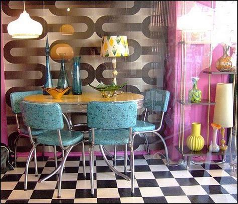 Retro style decora ideas for bedroom decor are elegant and useful to renovate the bedroom of any size. 50s Diner Decor | ... 50s theme decor - 1950s retro ...