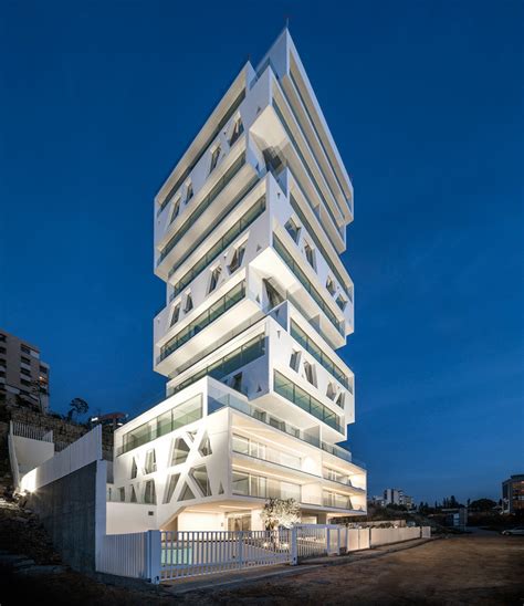 This New Building Is Made From 14 Unconventionally Stacked