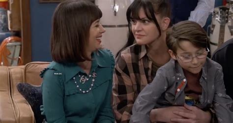 On the show he plays the biological. CBS 'Broke': Pauley Perrette, Jamie Camil Star In New Comedy