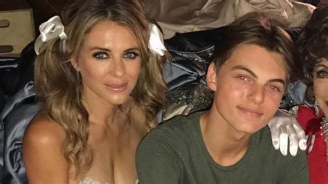 Liz Hurley Wears Racy Outfit In Photo With Son The Mercury