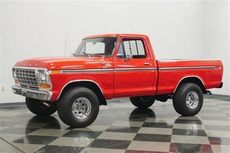 Classic vintage Ford pickup short bed 4x4 for sale - Ford F-150 1978 for sale