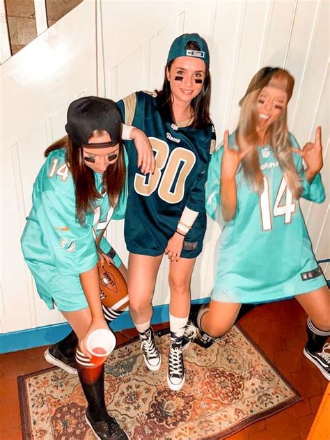 Diy Halloween Costumes For Teenage Girls Hike N Dip Cute Group