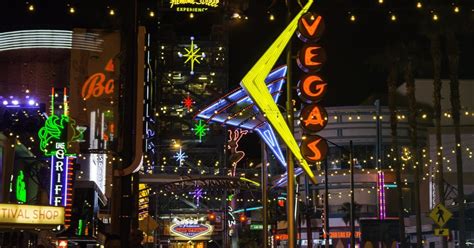 The 14 Best Restaurants in Downtown Las Vegas - Thrillist