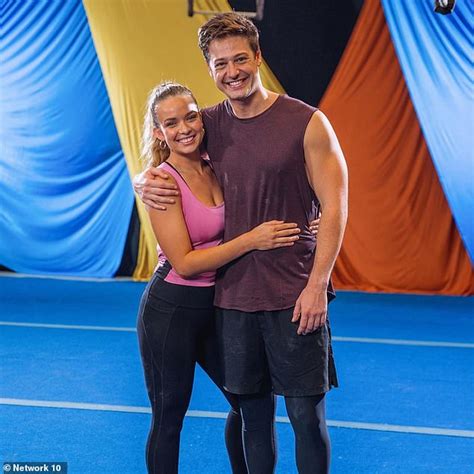 Bachelor S Abbie Chatfield Led On By Matt Agnew And Crew Daily Mail