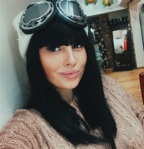 Nelly Ermolaeva Went To Give Birth Abroad Celebrity News
