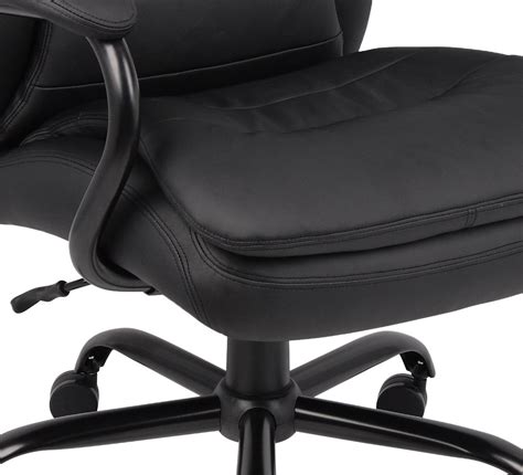 This guide on extra tall office desks will help you for some of us heavier people who need a bit more weight support, this chair has a 300lbs weight capacity. Ergonomic Office Chairs For Heavy People | For Big & Heavy ...