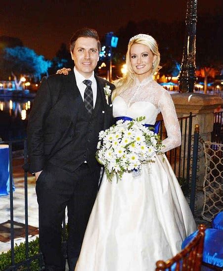 Zak Bagans And Holly Madison Are Seperated Know About Their Love