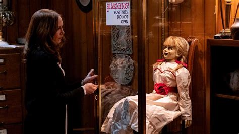 F This Movie Review Annabelle Comes Home