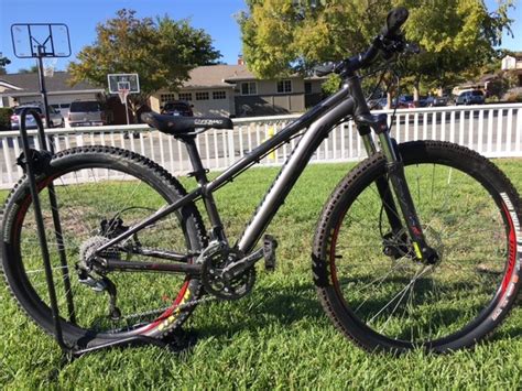 2016 Specialized Pitch Expert Xs 13 For Sale