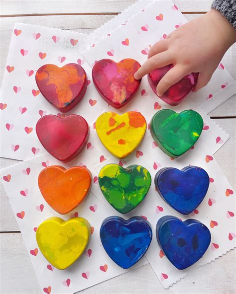 Diy Recycled Heart Crayons Domestikatedlife