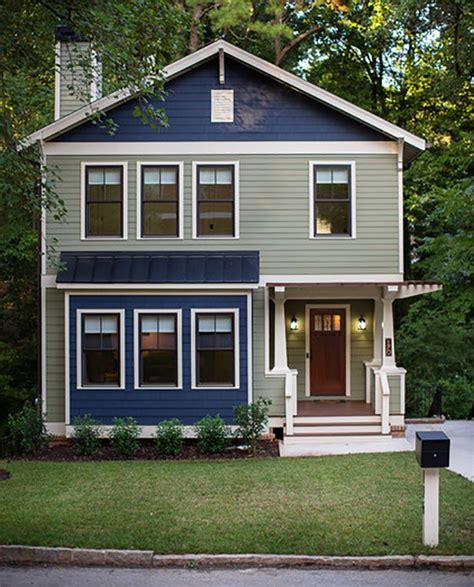 5 Exterior Color Combinations For Fall Friendly Curb Appeal
