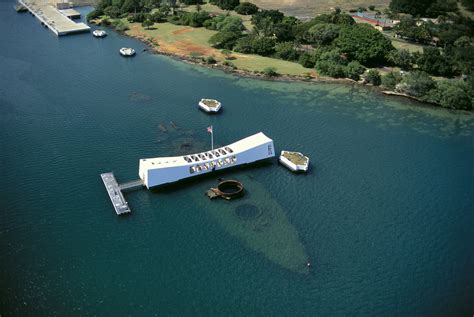 Visiting Pearl Harbor and the USS Arizona Memorial