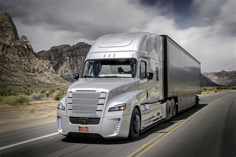 Le Premier Camion Semi Autonome Autorisé à Rouler Aux Usa