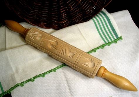 Carved Wood Springerle Cookie Rolling Pin 16 Mold Designs