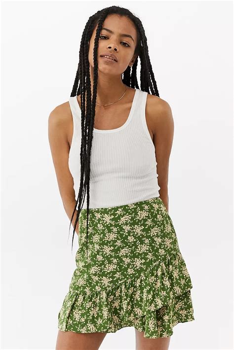 Uo Ditsy Floral Ruffle Mini Skirt Urban Outfitters Uk Urban Outfitters Floral Ruffle Ditsy