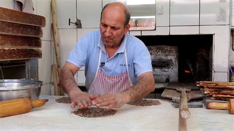 How To Make Lahmacun Like A Master Chef Turkish Street Food Lahmacun