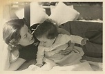 Norma Shearer and her daughter Katherine | Norma shearer, Couple photos ...