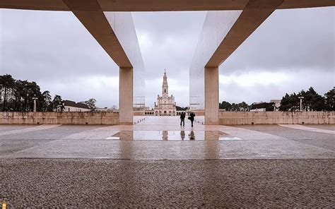 Sanctuary of Our Lady of Fátima the biggest pilgrimage site
