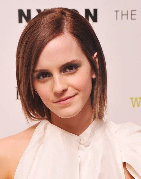 Emma Watson Layered Razor Haircut For Short Hair Hairstyles Weekly