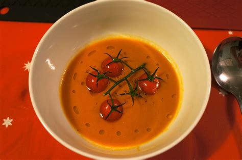 Gordon Ramsays Roasted Tomato Soup Recipe Tomaten Suppe