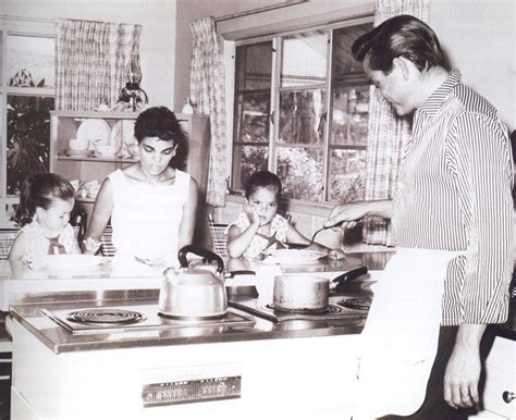 May 20, 2020 · rosanne cash, born on may 24, 1955, is the eldest daughter of johnny cash with his first wife, vivian liberto. Pin von Robert auf JOHNNY CASH | Johnny cash, June carter cash