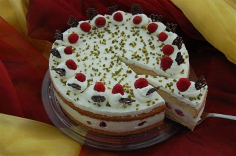 Super einfache und schnelle himbeer mascarpone torte. Himbeer-Mascarpone-Torte - Rezept mit Bild - kochbar.de