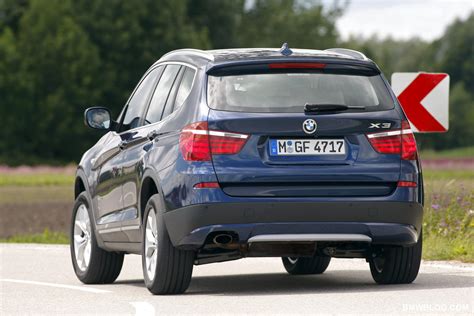 Info And Specs 2012 Bmw X3 Xdrive20i And Xdrive35d