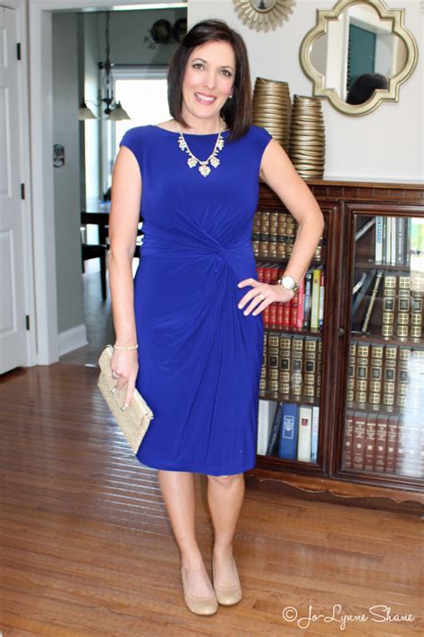 Devonport, england, uk not dressed as lamb is the personal style blog of catherine summers, a british over 40 fashion blogger opposing the term 'age appropriate' and encouraging women to be. Fashion for Women Over 40: Daily Outfit Inspiration
