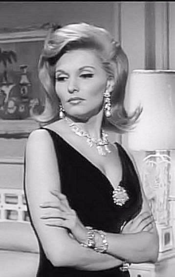 Actress Nancy Kovack On Tv Show Honey West Vintage Hairstyles