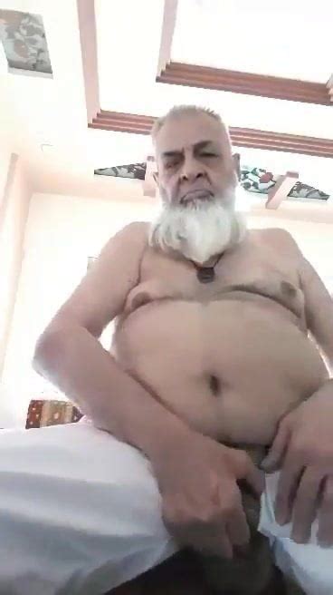 Pakistani Chubby Grandpa Showing Off His Cock Gay Porn A