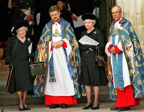 queen mum princess margaret funeral Pin on british royalty - mmetz