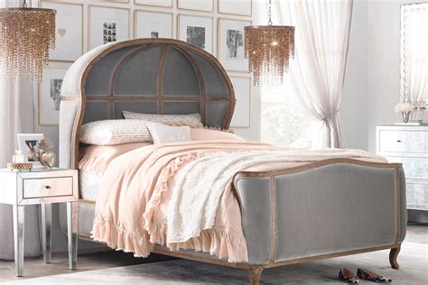 Bassett furniture has an incredible selection of fine bedroom furniture. Restoration Hardware Teen Line - Decor | Teen Vogue