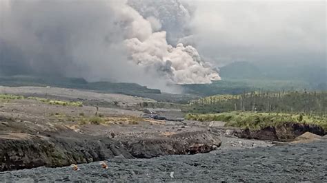 Gunung Semeru Erupsi Tanggal Letusan Yang Sama Ada Apa Dengan 4 Desember