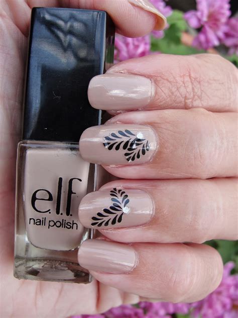 We did not find results for: elf 3 Piece Nail Polish Set: Nice and Natural Review