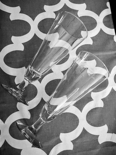 Princess House Glassware Pilsner Crystal Stemware Set Of 2 Glasses Heritage Pattern