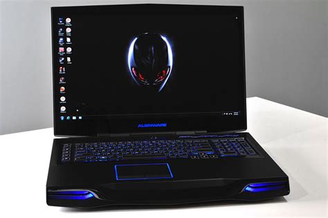 Dell Alienware M18x Gaming Notebook Tale Of Two Gpus