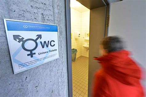 Immer Mehr Freiburger Hochschulen Haben Genderneutrale Toiletten Littenweiler Badische Zeitung